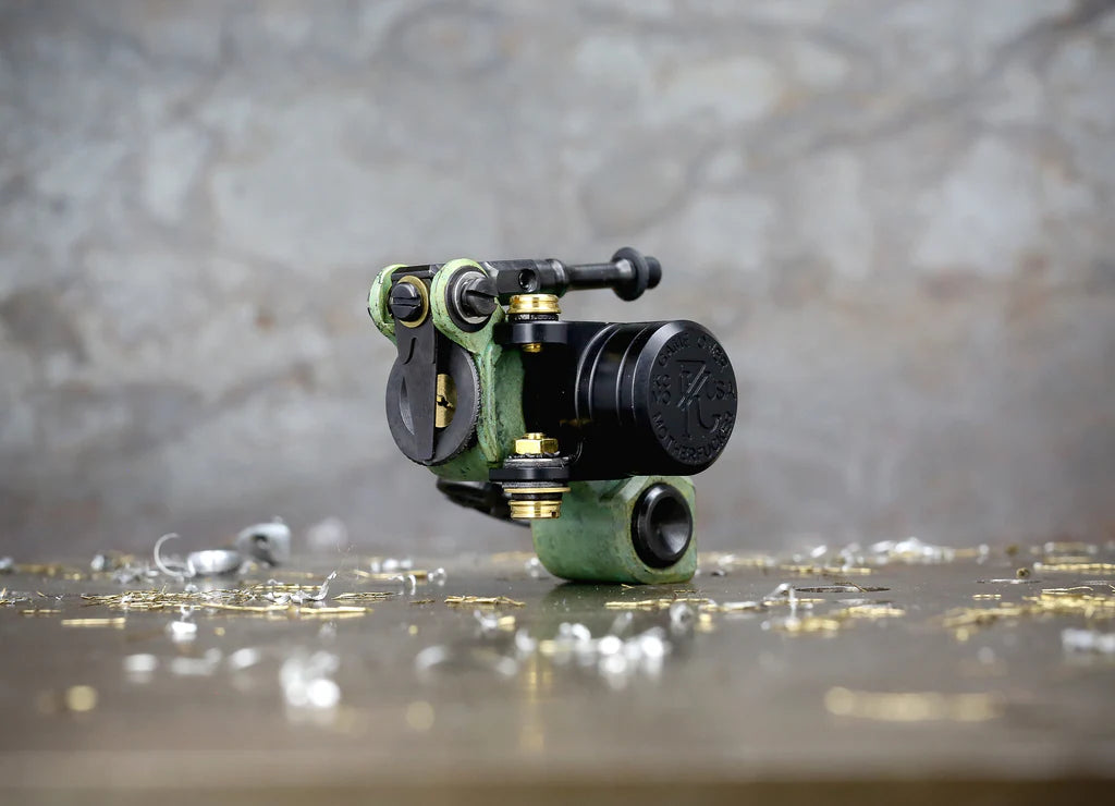 Dan Kubin Sidewinder 46er - Verdigris x Black