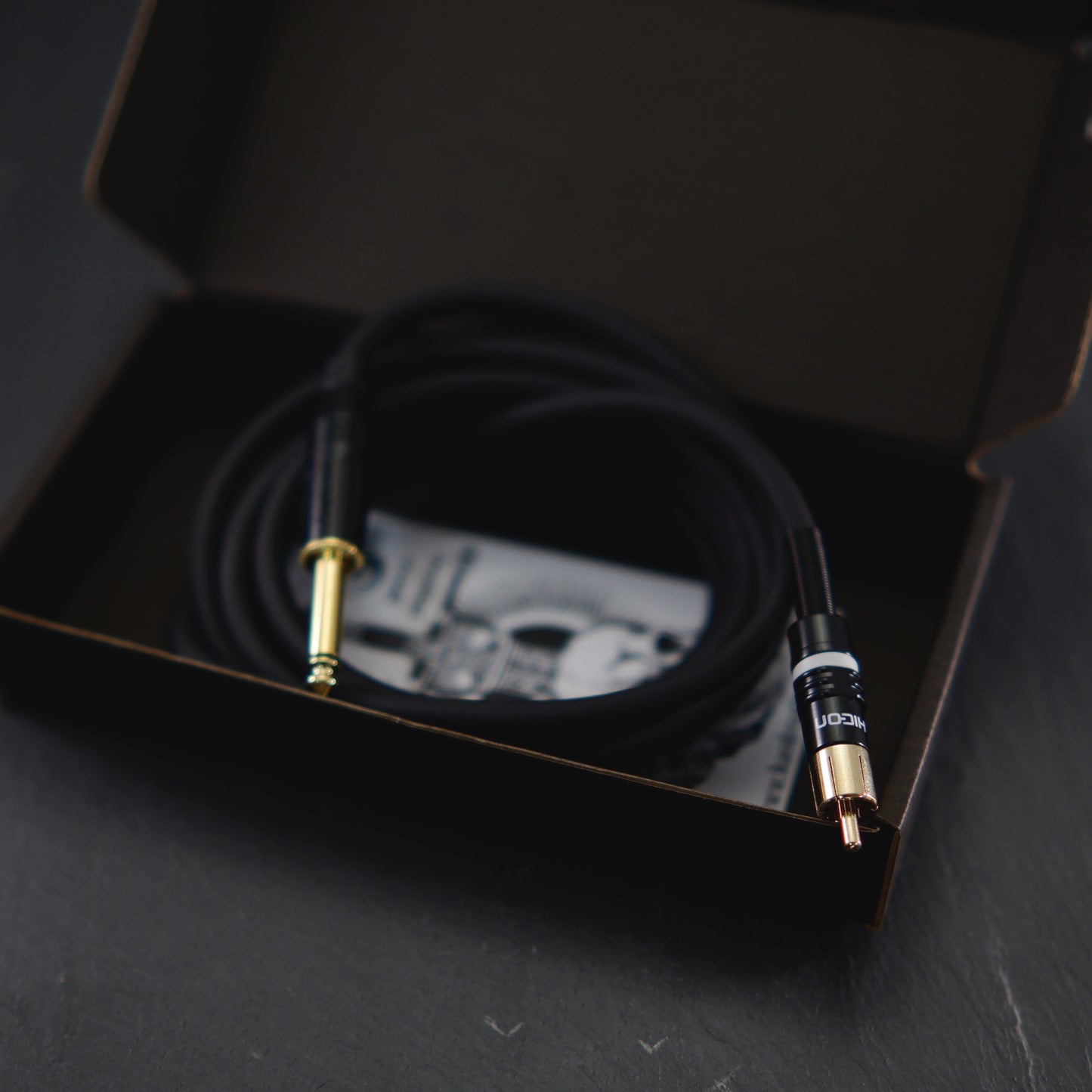 RCA CABLE Straight Heavy duty Black