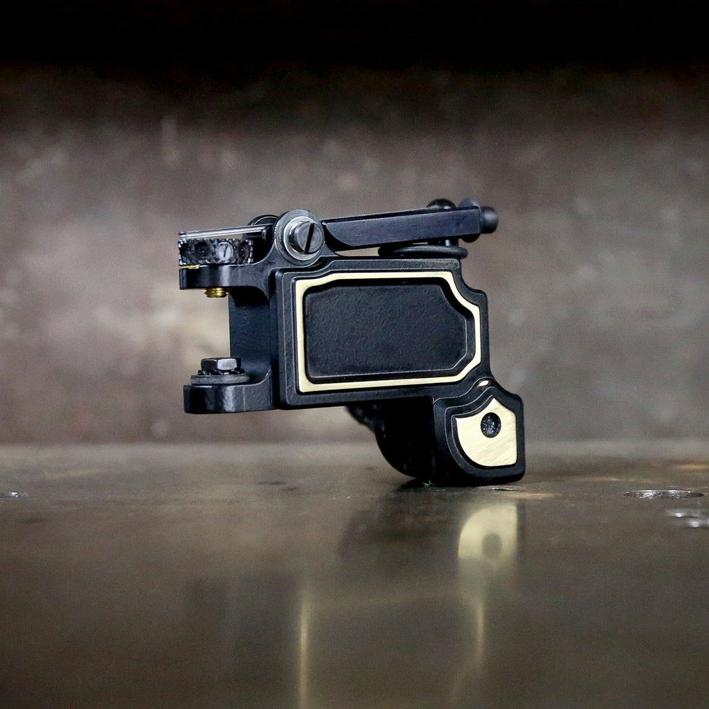 Dan Kubin Mojobox V2.2 - Black x Brass 2 Tone