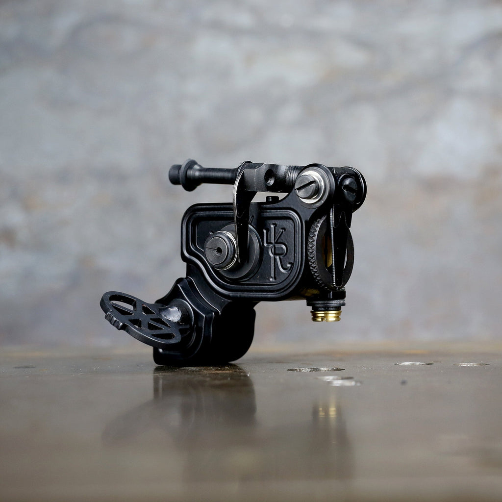 Dan Kubin Sidewinder 46er - FEATHERWEIGHT Black Aluminum