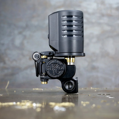 Dan Kubin Sidewinder 46er - Black x Black RCA + Clip Cord