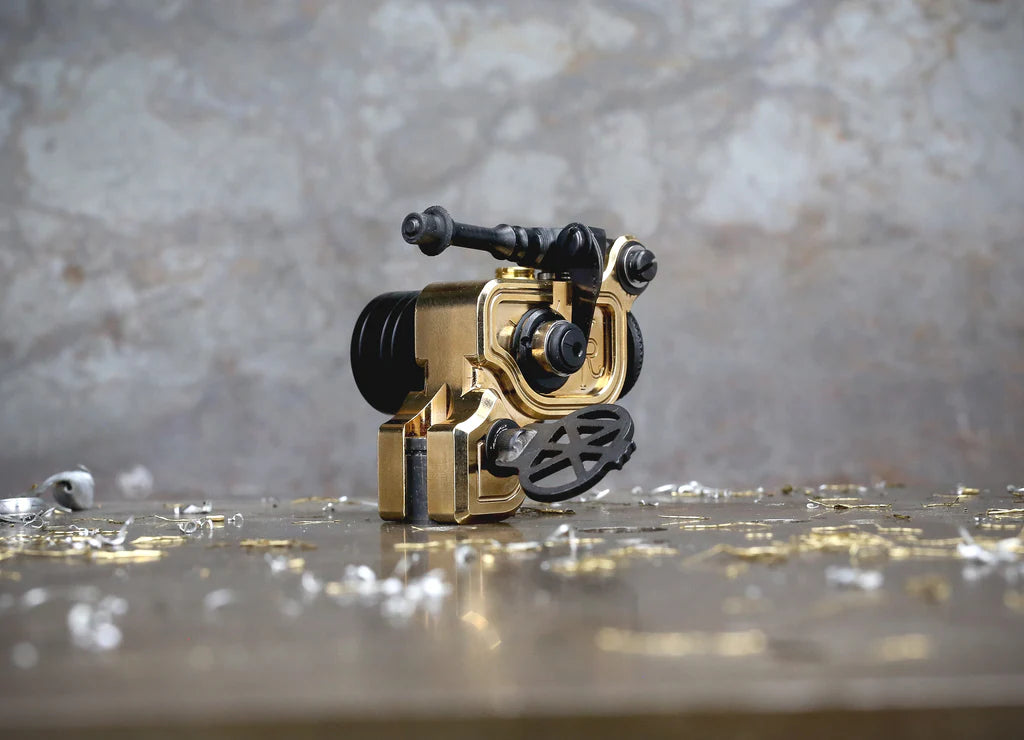 Dan Kubin Sidewinder 46er - Gold x Black