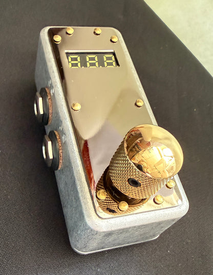 Hard Craft DEAR CONCUBINE TATTOO POWER SUPPLY + TRAVEL CASE- Alluminum and nickel plate